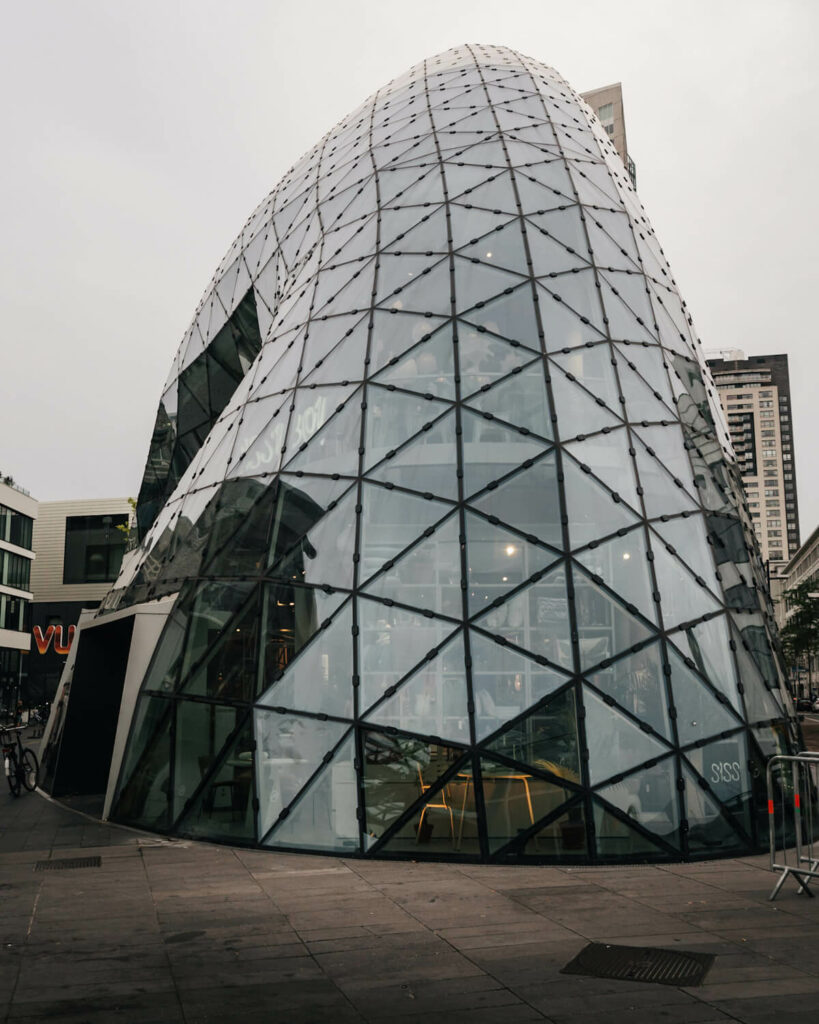 Eindhoven's Iconic Architecture 'BLOB'