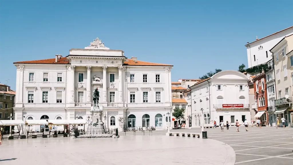 Piran Tartini square