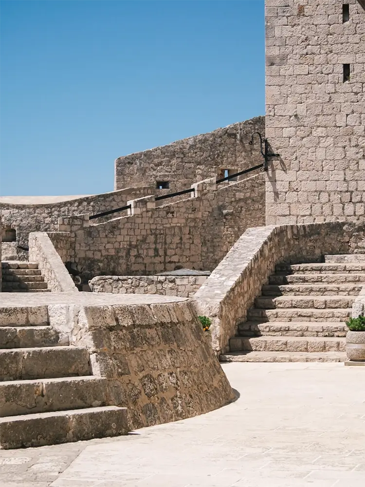 Hvar, Spanjola Fortress