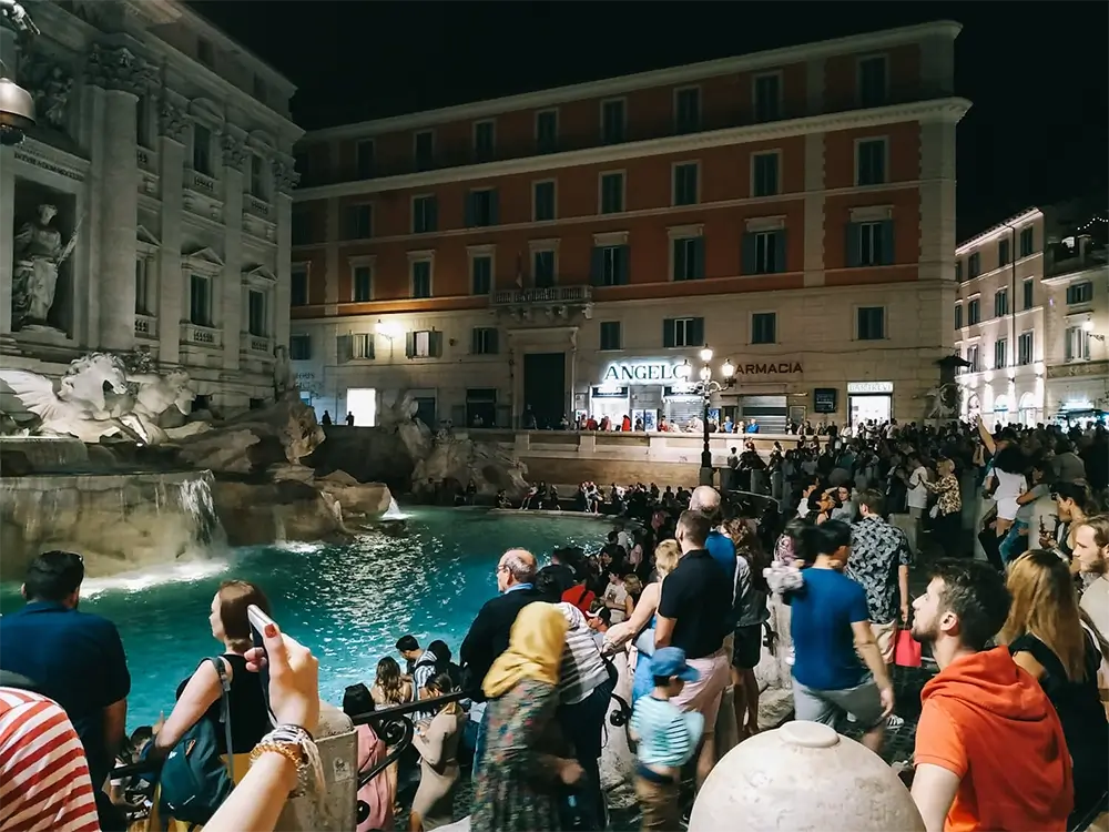 Trevi Fountain, at night